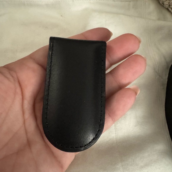 Coach Black Leather Money Clip B - Picture 1 of 7